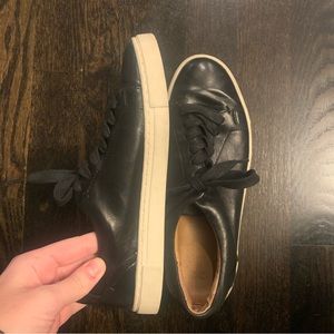Frye Size 6.5 Tennis Shoes